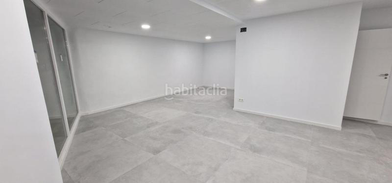 Foto ca7a2549-2e1b-4397-9592-460cf7be8f55. Lloguer local comercial a Aldaia