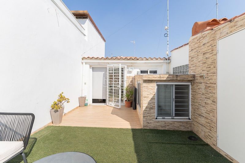 Foto 1ef6a3a4-2a9d-4cd7-b0ee-63e96abb5bd8. Casa a Aldaia