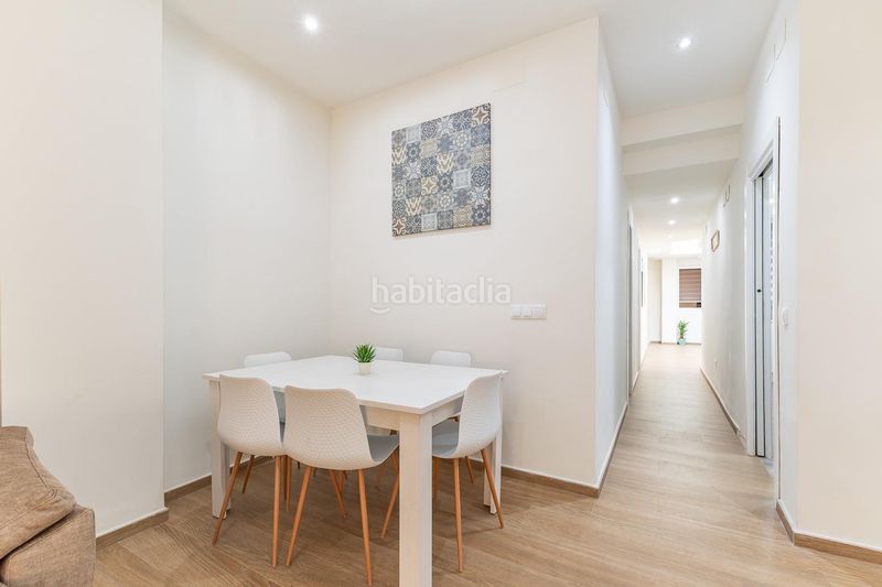 Foto e918ff77-0b3e-47c5-a6c7-d86e467ec0ae. Casa a Aldaia