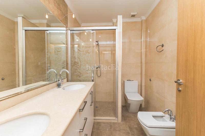 Foto 477d5059-3257-43f3-93f7-cf0f92c31d5e. Planta baja se vende planta baja independiente con terraza y garaje en Aldaia