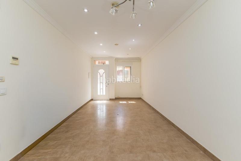 Foto 5c886fe2-2042-4509-a8c5-a6235be20717. Planta baja se vende planta baja independiente con terraza y garaje en Aldaia