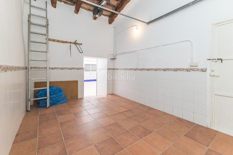 Foto c49dd671-d7c3-4f2f-802f-26226852e64d. Planta baja se vende planta baja independiente con terraza y garaje en Aldaia