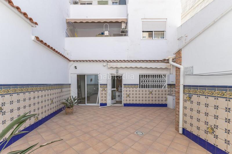 Foto d793274a-4e0e-44a3-a378-a2002b95a349. Planta baja se vende planta baja independiente con terraza y garaje en Aldaia