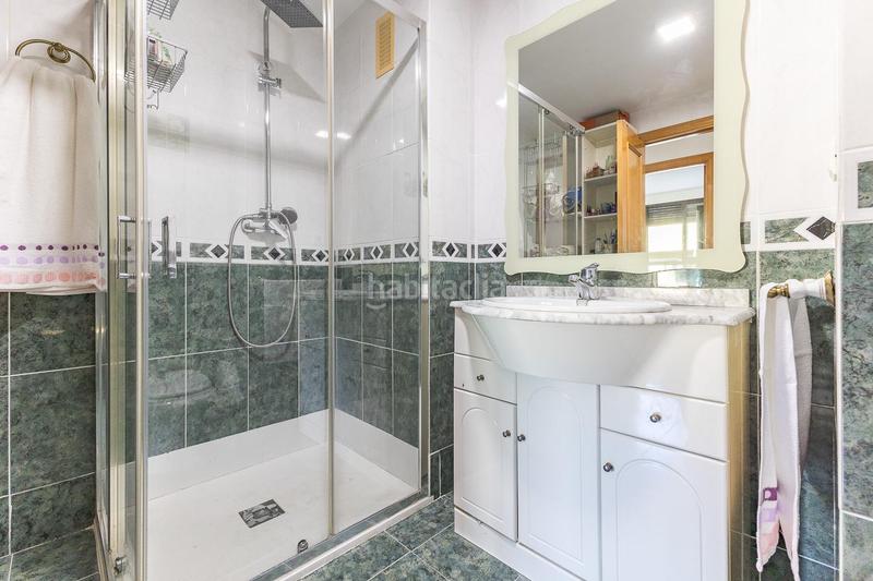 Foto 372a6672-f45a-401a-9a06-e6444bff3a5d. Pis amb aparcament a Alaquàs