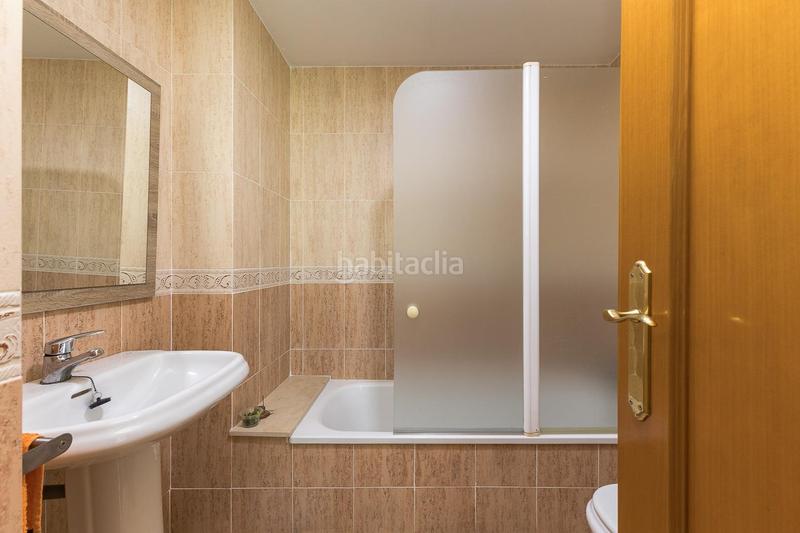 Foto 7fe8bcf7-01b9-4668-9455-0f924c180e6d. Pis amb aparcament a Alaquàs