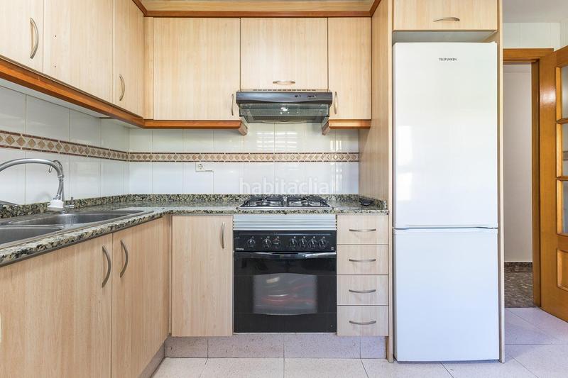 Foto ce8bf936-1d42-4704-ac37-9a6bbf22b0f8. Pis amb aparcament a Alaquàs