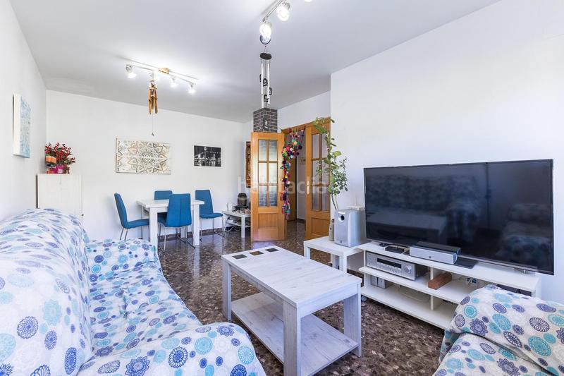 Foto fd2ed8a4-6ef5-44fb-bc9f-a2e1e741a747. Pis amb aparcament a Alaquàs