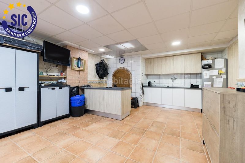 Foto 5a7ad88b-eab5-4e40-9a8a-4e959c0e6214. Casa amb aparcament a Alaquàs