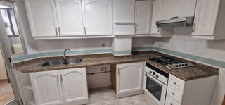 Flat in Aldaia. Piso en venta en aldaia con garaje