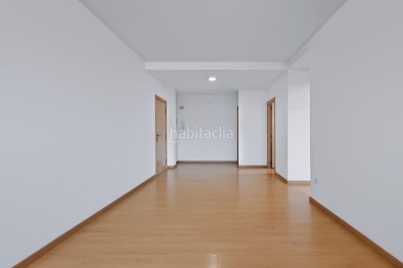 Foto 536818e6-84af-4ff9-a52f-733f194289a5. Pis amb aparcament a Aldaia