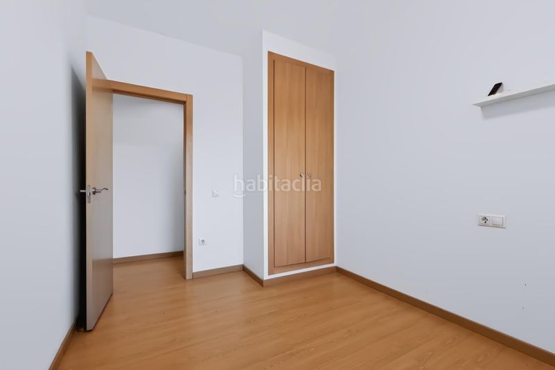 Foto bdebc2af-de3d-45c4-96e5-a88b887c2a99. Pis amb aparcament a Aldaia