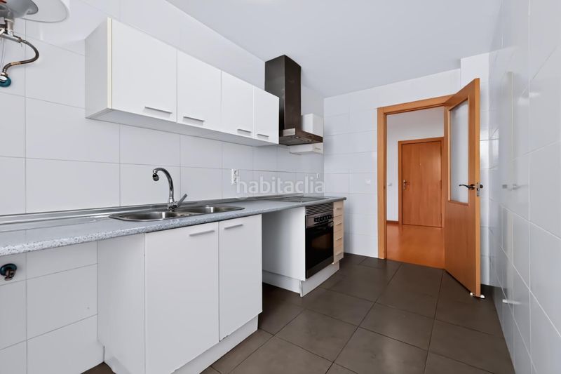 Foto c317aee9-da28-4e47-9837-7617ffd100e5. Pis amb aparcament a Aldaia