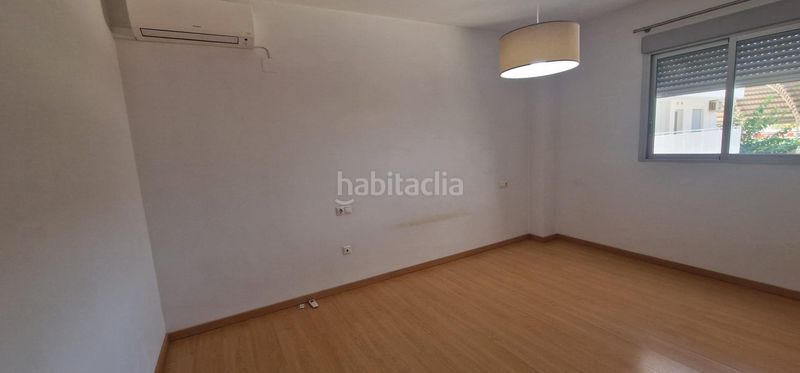 Foto c4626795-842d-46e8-8356-3ac03c6c42ea. Pis amb aparcament a Aldaia