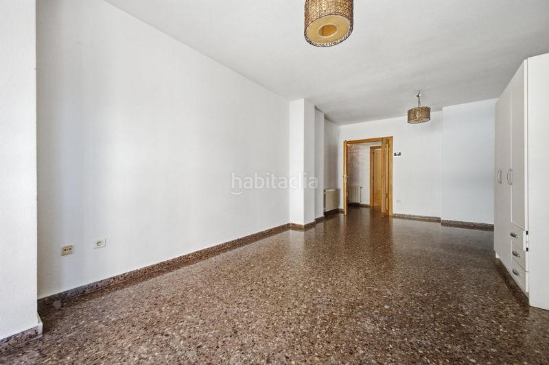 Foto 12b5eaa8-8c7e-4a7d-a02f-08c66e7d0908. Pis amb calefacció a L´Illa Perduda Valencia