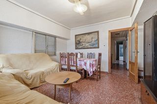Appartamento in Aldaia. Piso en aldaia con ascensor