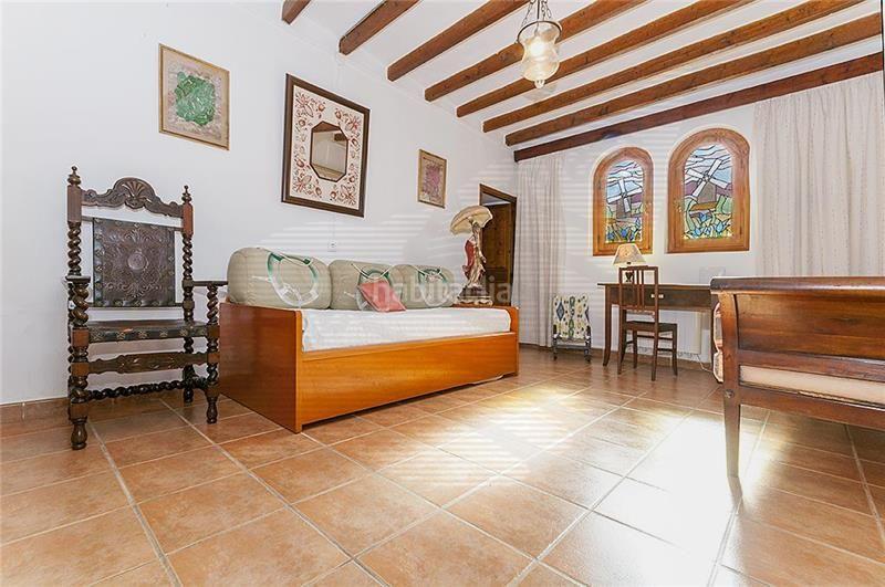 Foto 0766a405-c83e-4a0e-9503-88df0dfee125. Masia amb calefacció aparcament piscina a Son Sardina Palma de Mallorca