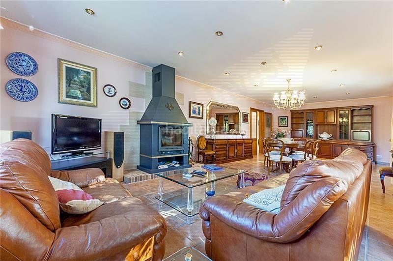 Foto 43b8e07a-34f3-4d50-aa81-2e2d46ce957f. Masia amb calefacció aparcament piscina a Son Sardina Palma de Mallorca