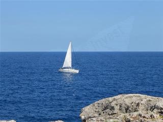 Terreny residencial a Cala d´Or. Solar de 1.000m2 con vistas panorámicas con licencia para constr