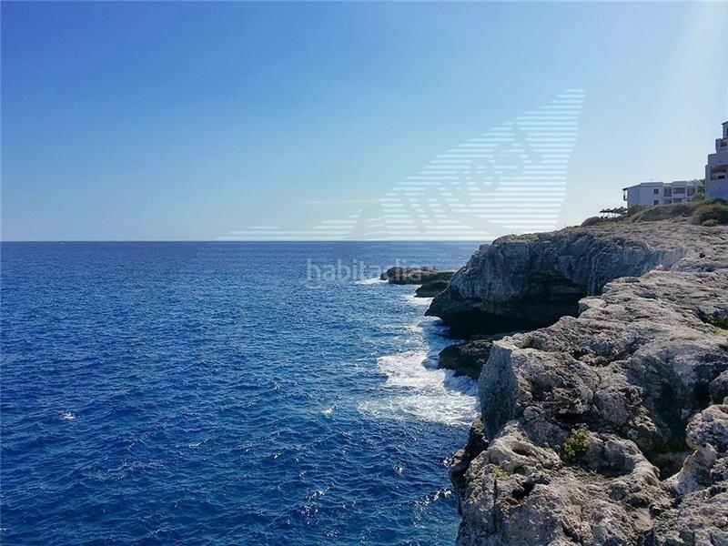 Foto 1edbd79e-ce56-4424-84ec-157d1253a4af. Terreno residencial solar de 1.000m2 con vistas panorámicas con licencia para construir vivienda unifamiliar de 2 plantas de planta baja y primera pla en Santanyí