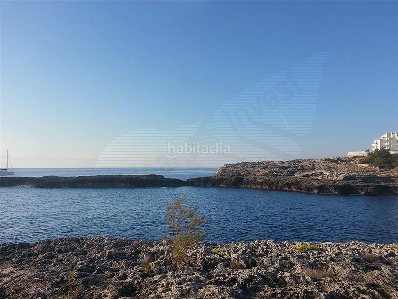 Foto 5495d50c-293e-4bca-a0f5-d995f5a4e3fe. Terreno residencial solar de 1.000m2 con vistas panorámicas con licencia para construir vivienda unifamiliar de 2 plantas de planta baja y primera pla en Santanyí