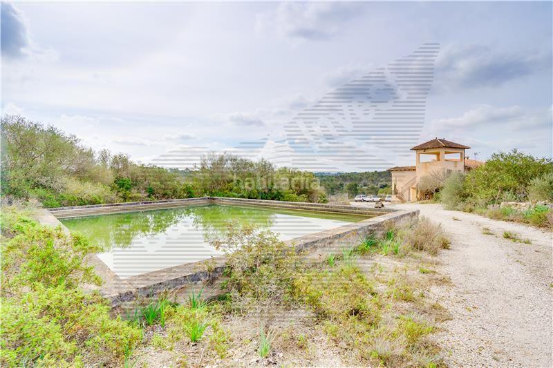 Foto cd229b16-657a-4ab2-ae55-d3cfa18c6931. Chalet con riscaldamento parcheggio in Santa Eugènia