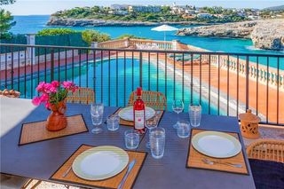 Chalet in Porto Cristo. Chalet unifamiliar en solar de 1.829m2 aprox. con vistas panorám