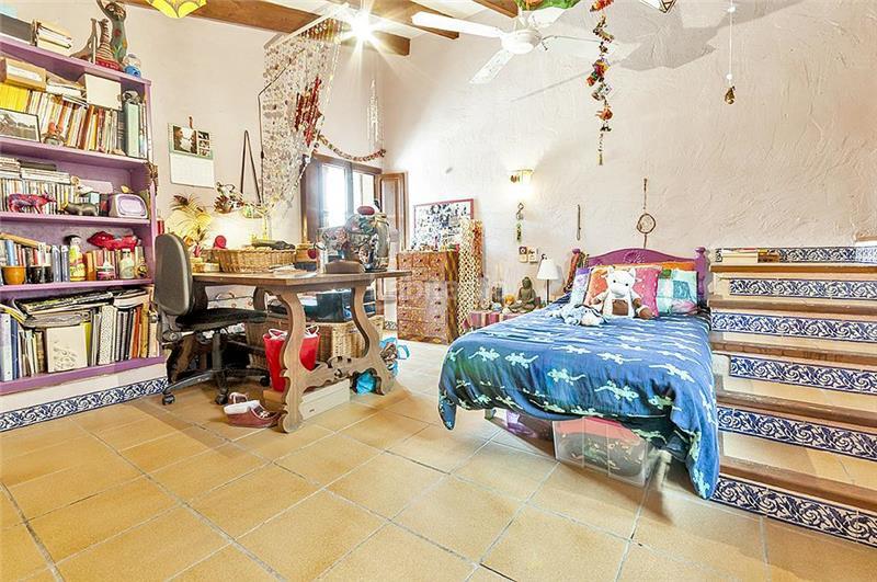 Foto 63f64898-786e-42f9-9652-56eb7ca587d6. Maison avec chauffage parking piscine dans Calvià poble Calvià