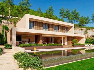 Chalet in Son Vida. Chalet unifamiliar a estrenar de diseño.
