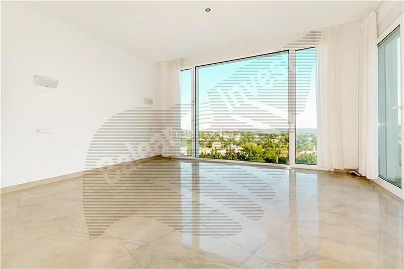 Foto 0da528d8-9c60-43af-b3e5-6d150d9e0f15. Alquiler chalet  unifamiliar de primeras calidades en solar de 850 m2 aprox.400 m2 const con vistas al mar, 400 m2 aprox., salón comedor, am en Calvià