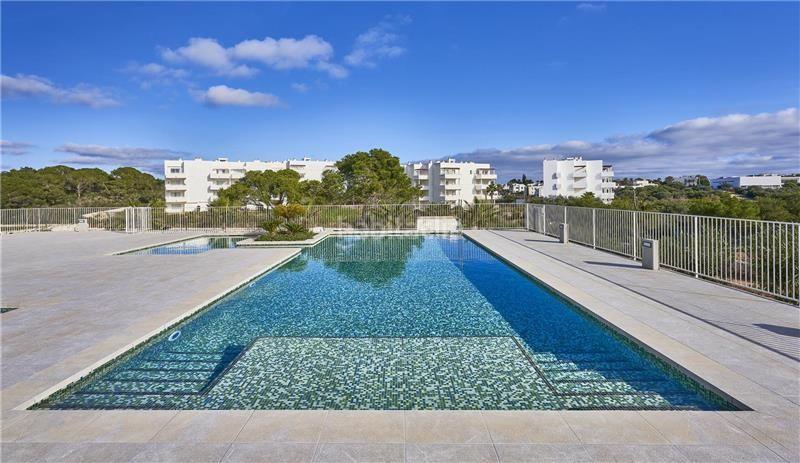 Foto 5f30a566-1b17-4bd7-b578-fb9e749ca519. Planta baixa amb aparcament piscina a Cala d´Or Santanyí