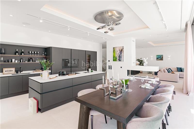 Foto 22956010-0681-4a18-a97b-b28f14589d94. Xalet amb calefacció aparcament piscina a port d´Andratx Andratx