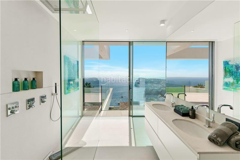 Foto 500df639-4ae7-4e3d-b9fb-7b0022f550d3. Xalet amb calefacció aparcament piscina a port d´Andratx Andratx