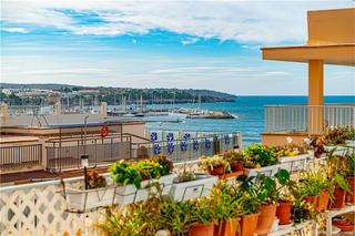 Penthouse in S´Arenal. Sobreático con amplia terraza en planta y vistas al mar.