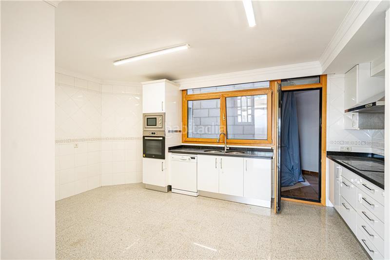 Foto fcc84010-4db6-434c-ac3f-336d1b2fcc54. Miete etagenwohnung mit parking pool in El Terreno Palma de Mallorca