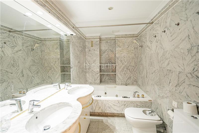 Foto 8b6fb137-e42a-42fe-8f81-f9d1fdb908b5. Rent flat with parking pool in El Terreno Palma de Mallorca