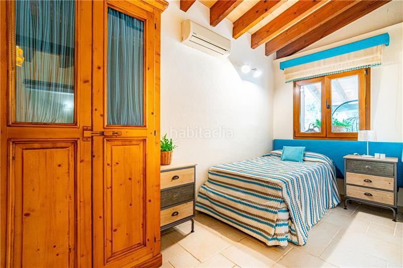 Foto 4d1b863c-184e-4c1c-aeb0-87b18ef3e7bc. Chalet with fireplace parking pool in Calvià poble Calvià