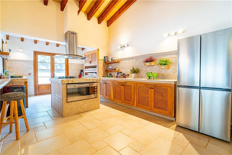 Foto 79a5f433-703a-428a-b5cb-6078934085ad. Chalet with fireplace parking pool in Calvià poble Calvià