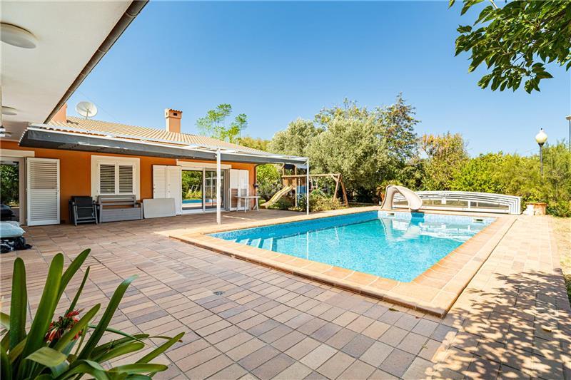 Foto b8d022d9-25d6-45ef-8d88-a2585511424d. Chalet con riscaldamento parcheggio piscina in Es Garrovers Marratxí