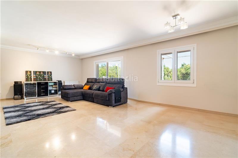 Foto d15f9921-18b7-4222-b3e7-418031df2a6e. Chalet con riscaldamento parcheggio piscina in Es Garrovers Marratxí