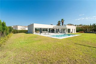 Xalet a Es Garrovers. Chalet unifamiliar de diseño con piscina en solar de 2.100m2 apr