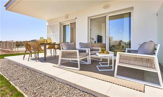 Planta baixa a Cala d´Or. A estrenar. planta baja con 79,84m2 aprox de jardín en residenci