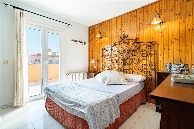 Foto d2d5e228-eda3-44ac-ade2-4e6a7ae7308a. Chalet con camino riscaldamento parcheggio piscina in Palma de Mallorca
