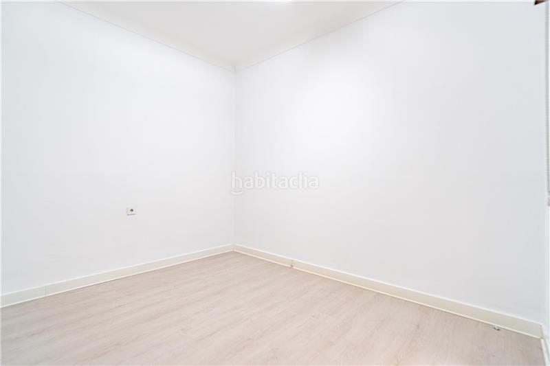 Foto 386b836d-8f2f-418c-95fe-dcc9c0fe98ba. Flat with fireplace in La Missió Palma de Mallorca