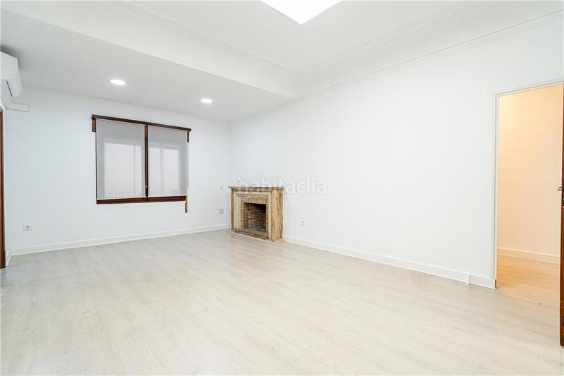 Foto 903fb03d-d721-4397-9792-f7a83e0f9742. Flat with fireplace in La Missió Palma de Mallorca