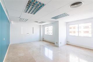 Location Bureau à Plaça dels Patins. Alquiler. despacho en general riera, 150m2 aprox.,