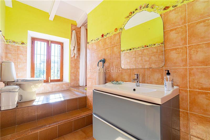 Foto 02a85046-fa8f-406b-82f2-cd439b03b3dd. Chalet casa de pueblo con piscina en solar de 4000m2 aprox. con licencia vacacional, en Algaida