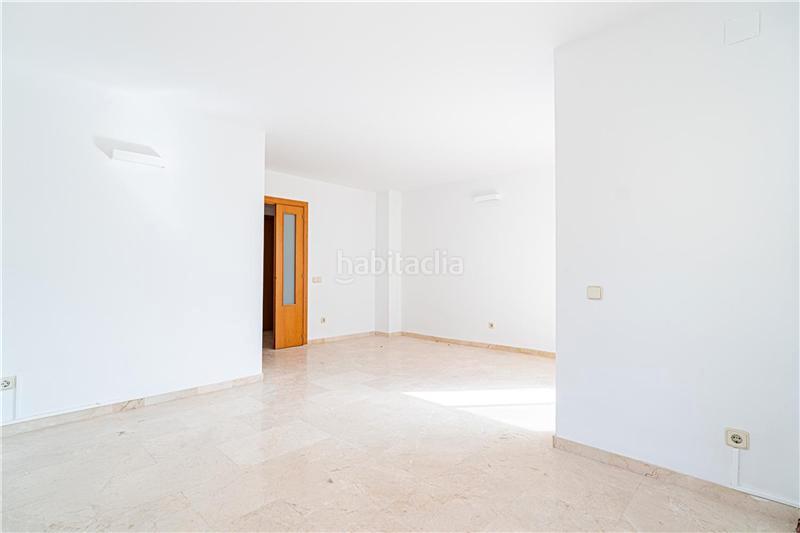 Foto 2a930707-6193-4218-89fe-77837fa1ad7c. Affitto appartamento in carrer del llaüt 21 in Les Maravelles Palma de Mallorca