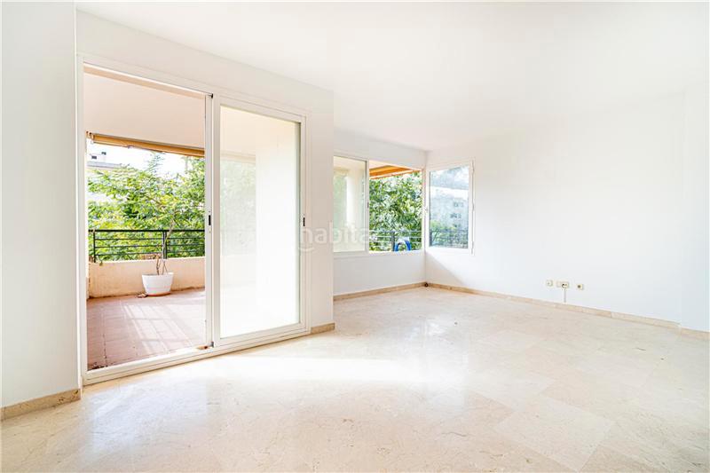 Foto 8d82723e-4a40-41c0-9651-13fb60db98f7. Rent flat in carrer del llaüt 21 in Les Maravelles Palma de Mallorca