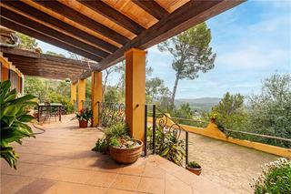 Masia a Bunyola. Finca rstica en solar de 16.180m2 con vistas panormicas 200m2