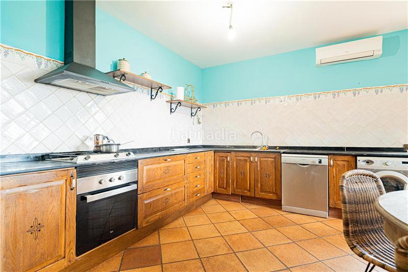 Foto 72e2d2e8-e01d-43d2-9874-0b74e50c2080. Casale con camino piscina in Bunyola